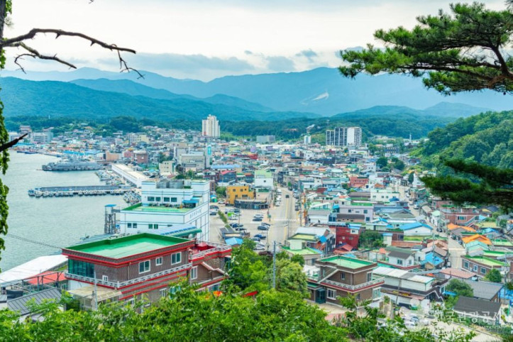 거진등대해맞이공원 여행 추천 - 메고지고