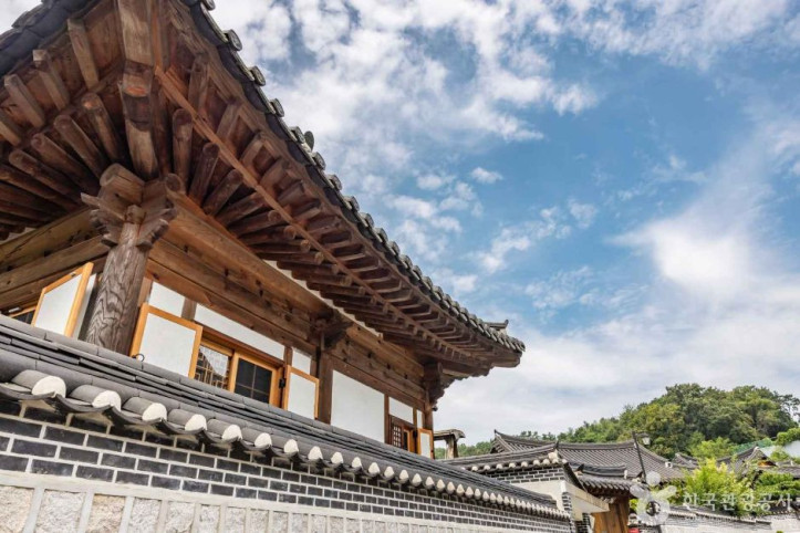 오창 미래지 한옥마을 여행 추천 - 메고지고