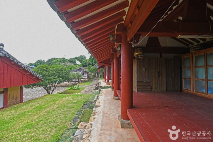 광양향교 여행 추천 - 메고지고