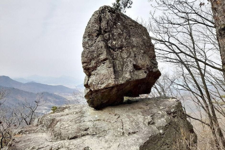 무척산 여행 추천 - 메고지고