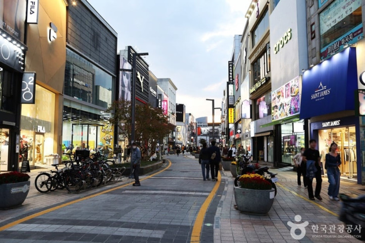 광복로패션거리 여행 추천 - 메고지고