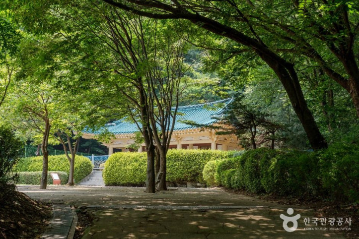 문헌서원(오산) 여행 추천 - 메고지고