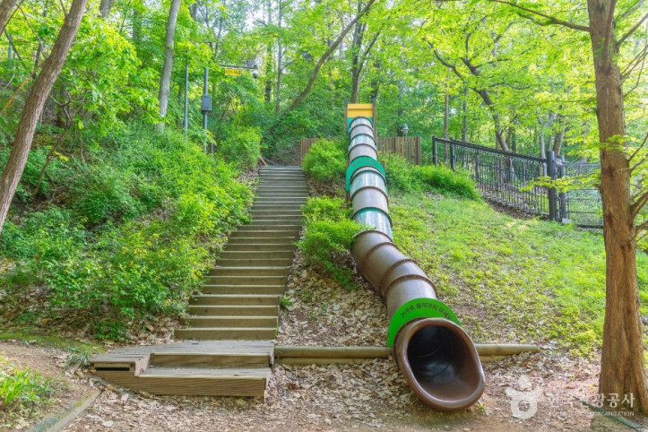 광교중앙공원 여행 추천 - 메고지고