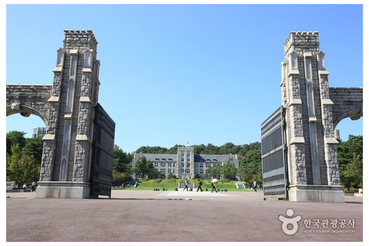 서울 고려대학교 본관 여행 추천 - 메고지고