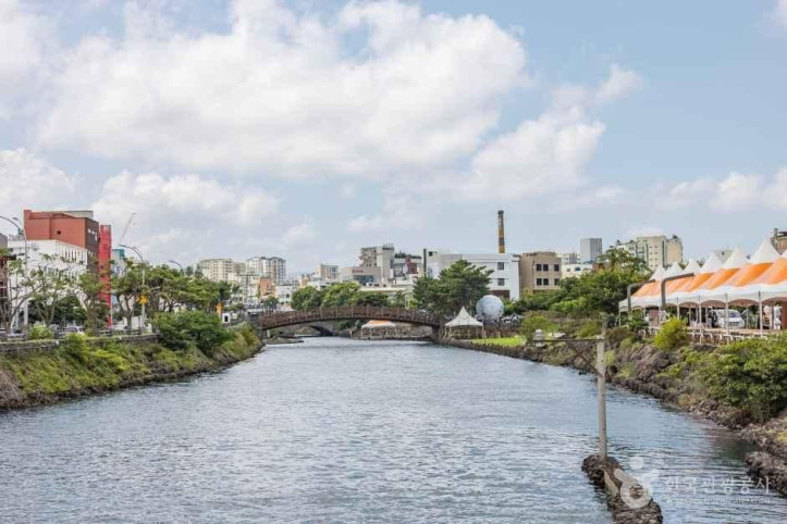 산지천 여행 추천 - 메고지고