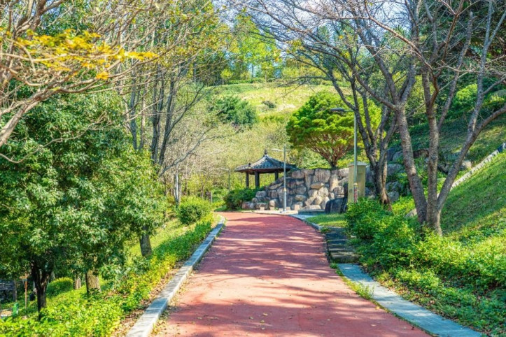 하동공원 여행 추천 - 메고지고