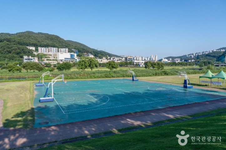청석공원 여행 추천 - 메고지고