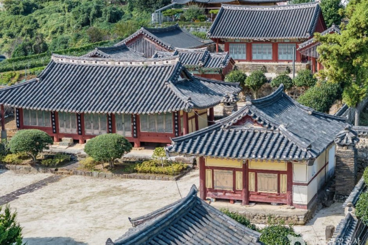 통영향교 여행 추천 - 메고지고