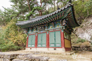 용추폭포(괴산) 여행 추천 - 메고지고