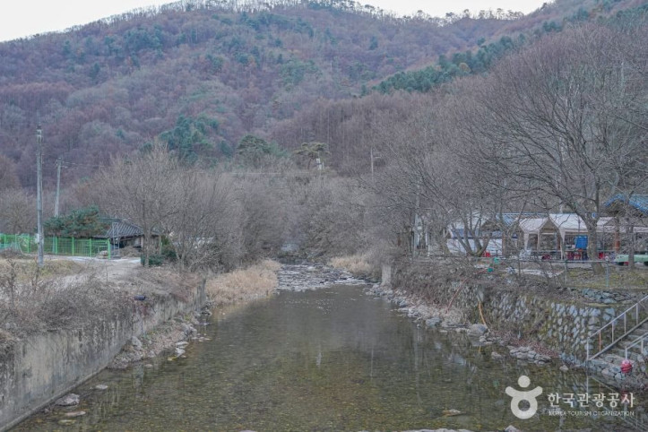 석산계곡 여행 추천 - 메고지고