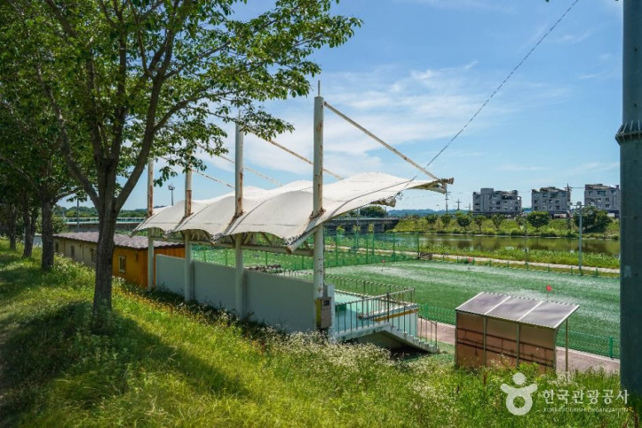 한천체육공원 여행 추천 - 메고지고