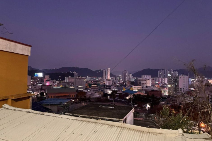 가고파 꼬부랑길 벽화마을 여행 추천 - 메고지고