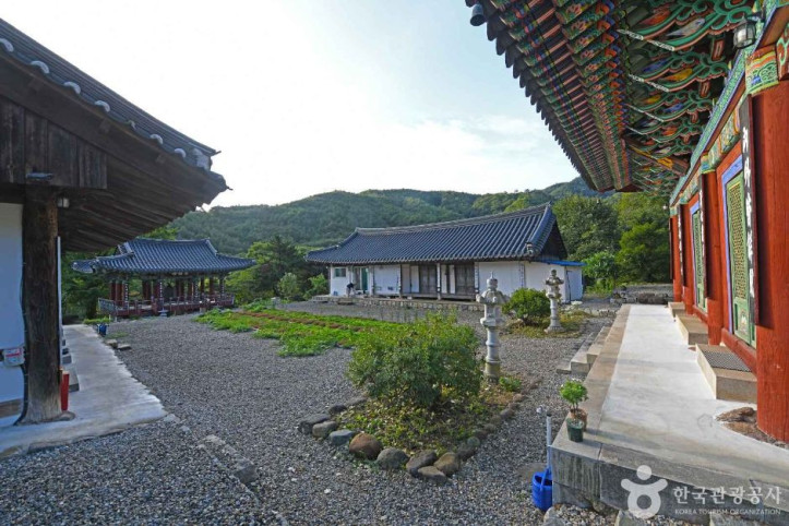 영은사(삼척) 여행 추천 - 메고지고