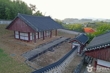 은진향교 여행 추천 - 메고지고
