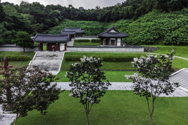 김좌진장군 사당 여행 추천 - 메고지고