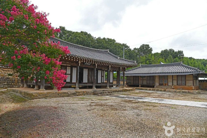 옥산서원 여행 추천 - 메고지고