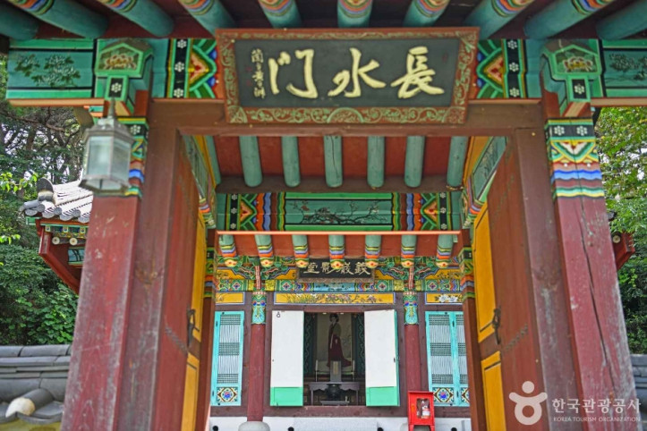 충의사(최경회장군) 여행 추천 - 메고지고