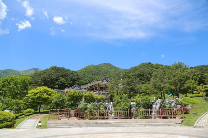 용문산관광단지 여행 추천 - 메고지고