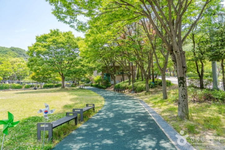갈미한글공원 여행 추천 - 메고지고