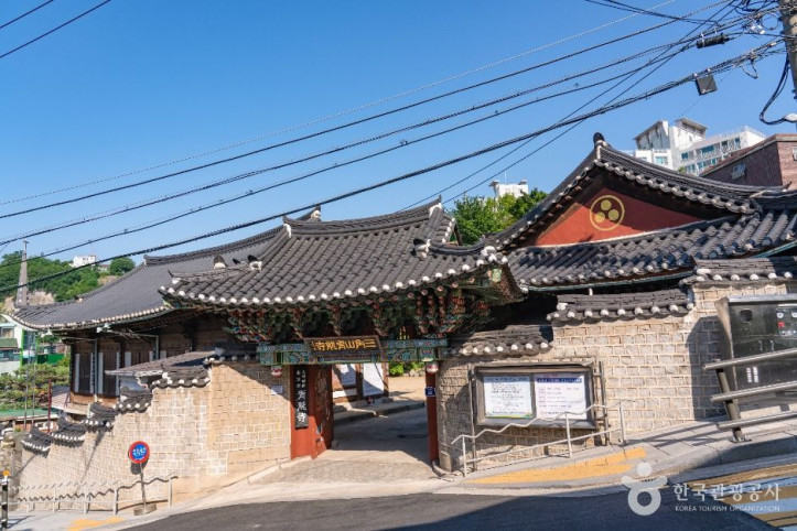 청룡사(서울) 여행 추천 - 메고지고