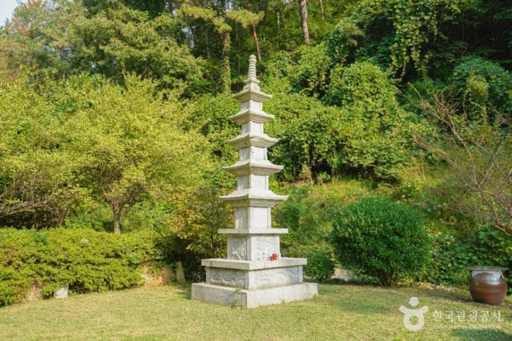 월명사(부산) 여행 추천 - 메고지고