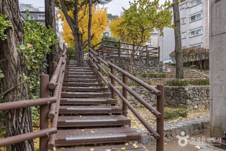 쌈지 어린이공원 여행 추천 - 메고지고