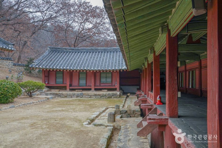 안성향교 여행 추천 - 메고지고