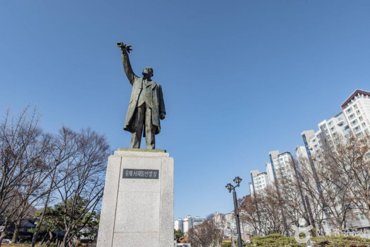 송재서재필선생상 여행 추천 - 메고지고