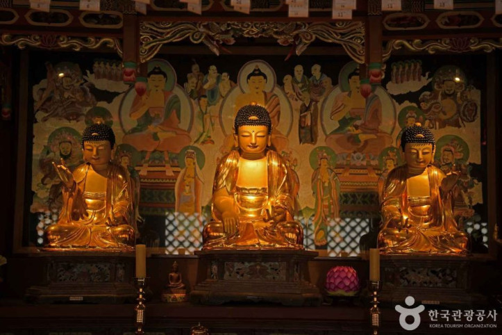 연흥사 여행 추천 - 메고지고