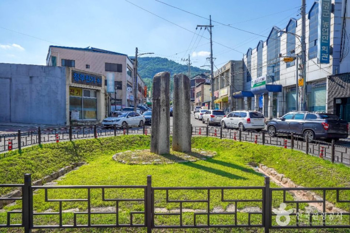 고령 지산리 당간지주 여행 추천 - 메고지고
