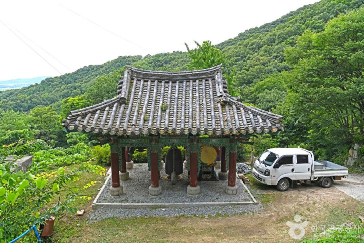 백운사(괴산) 여행 추천 - 메고지고