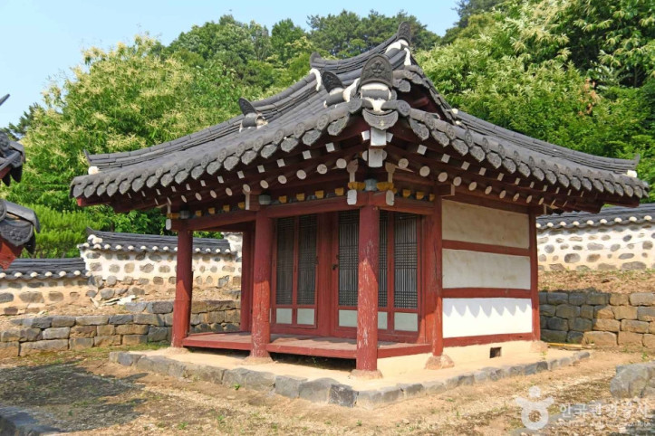 동절사 여행 추천 - 메고지고
