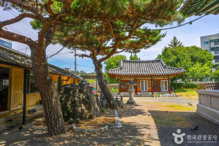 화장사(대구) 여행 추천 - 메고지고
