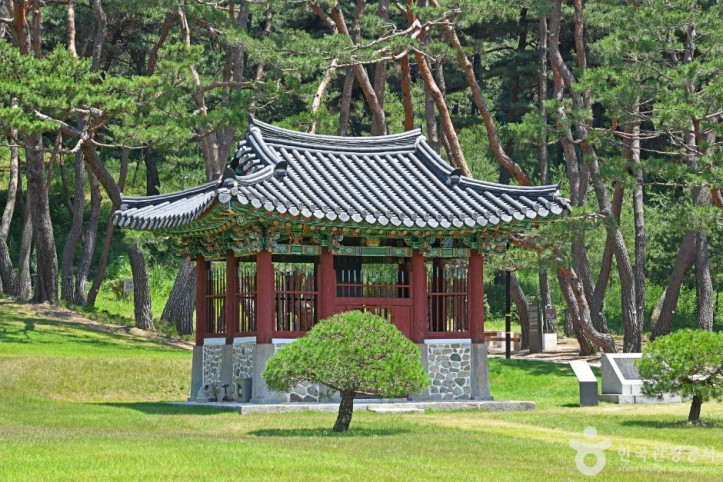 아산 이충무공묘 여행 추천 - 메고지고