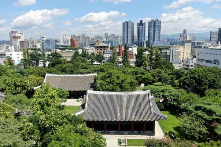 경상감영공원 여행 추천 - 메고지고