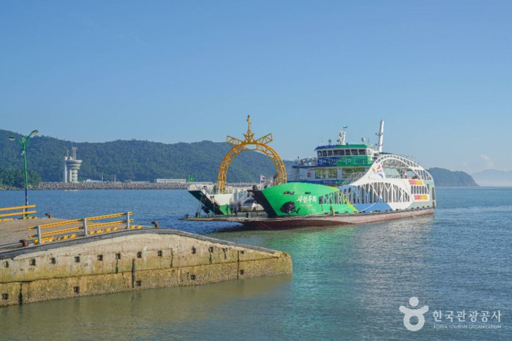 진도항 여행 추천 - 메고지고