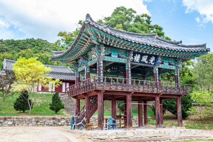비안향교 여행 추천 - 메고지고