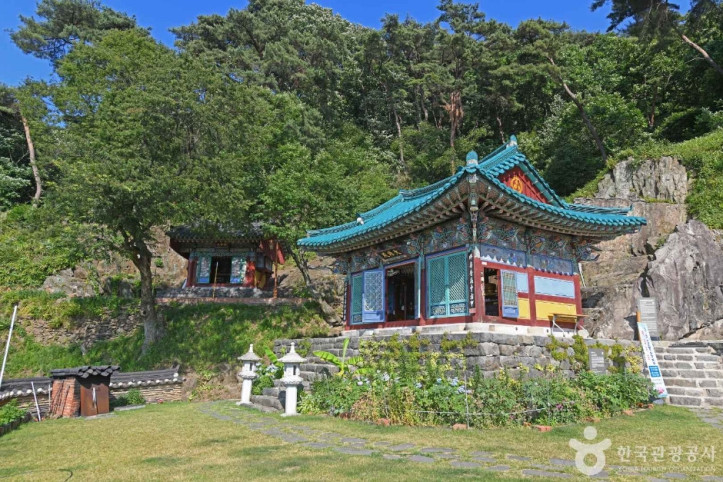 성불사(천안) 여행 추천 - 메고지고