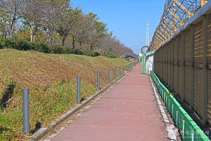 김포 사색의 길 여행 추천 - 메고지고