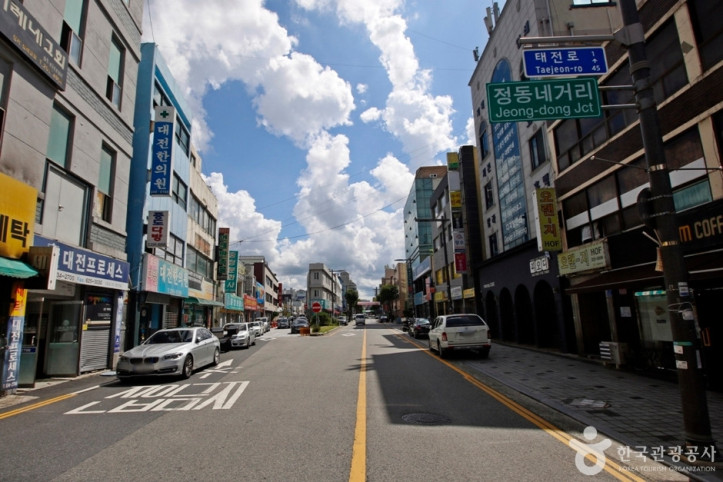 인쇄거리 여행 추천 - 메고지고