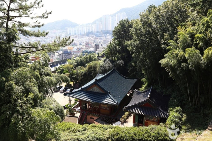 영주암(부산) 여행 추천 - 메고지고