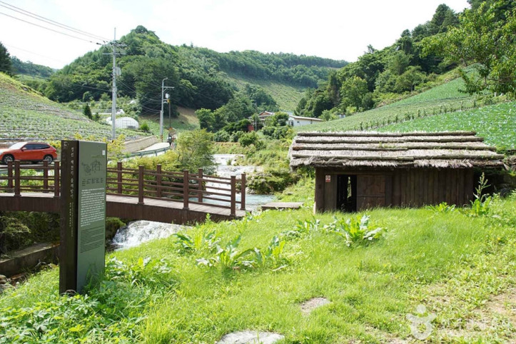 정선백전리물레방아 여행 추천 - 메고지고