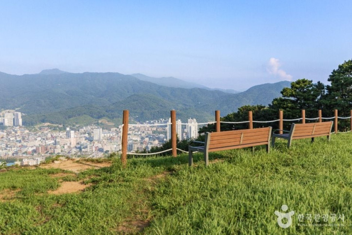 포천 반월성 여행 추천 - 메고지고