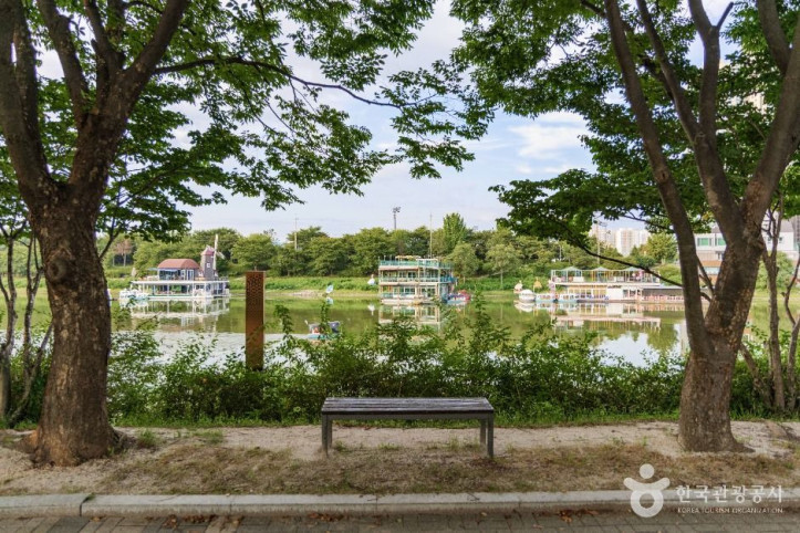 의암공원 여행 추천 - 메고지고