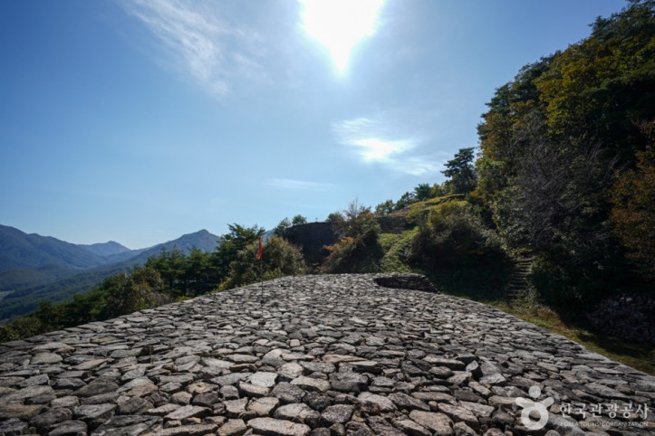 견훤산성 여행 추천 - 메고지고