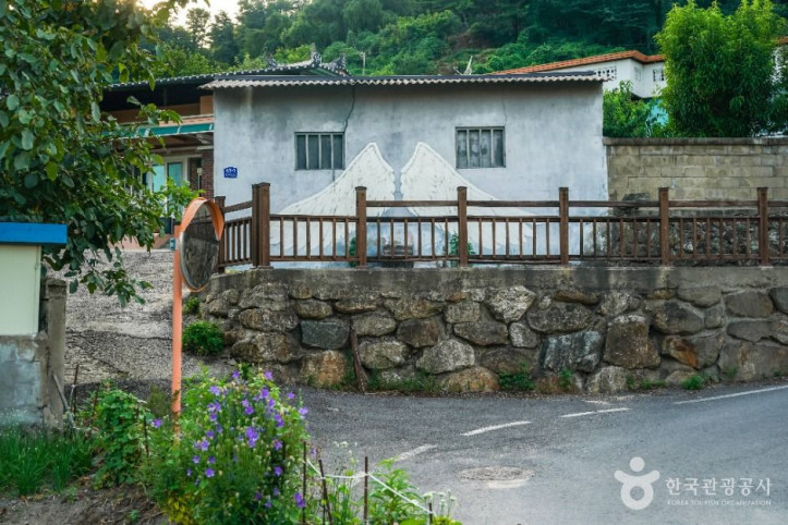 무쇠달마을 여행 추천 - 메고지고