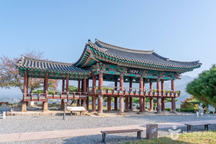 제천 청풍 한벽루 여행 추천 - 메고지고