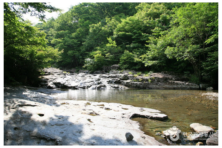 운장산 여행 추천 - 메고지고