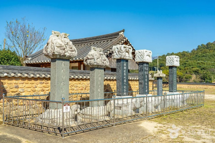 구례향교 여행 추천 - 메고지고