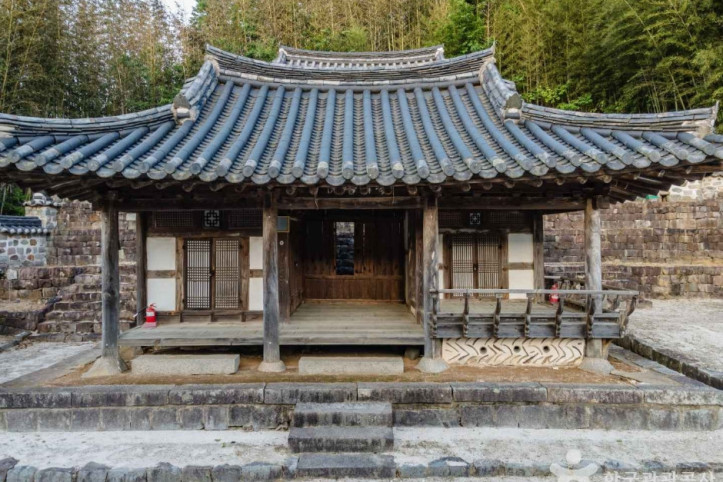 갈천서원 여행 추천 - 메고지고